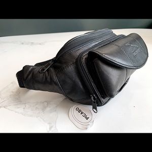 leather Fanny pack w/ card org. & change pocket